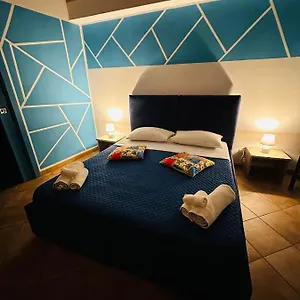 cartari-apartament.sicilyhotelsitaly.net/